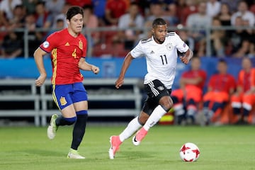 Gnabry y Meré.