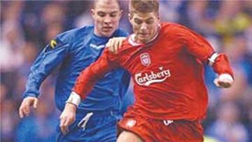 <b>MORIENTES</b>. Si se va al Liverpool abriría la puerta del Madrid a Gerrard (en la imagen)