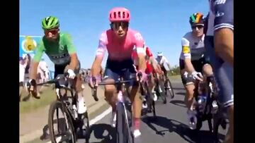 Rigo en medio de la batalla de Bennet y Sagan en la etapa 10