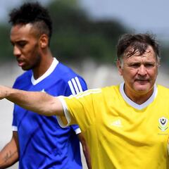 Intoxicación de Gabón: "Merendamos en una habitación a escondidas"