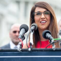 Why did Lauren Boebert throw away a pin honoring an Uvalde shooting victim?