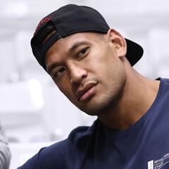 Folau offered to quit but stands by homosexuality comments