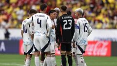 La selección tica enfrenta a Paraguay en busca del milagro en esta Copa América, pues un triunfo ante la escuadra sudamericana y una combinación favorable entre Colombia y Brasil, clasificaría a Costa Rica.
