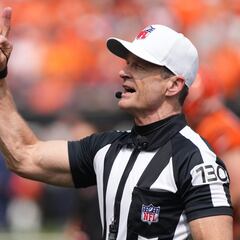 NFL Hall of Famer drops a scorching hot take on beating the Chiefs: “You gotta beat the refs and Taylor Swift”