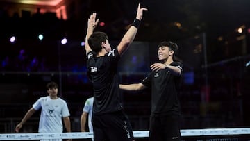 Tello y Libaak celebran la victoria.