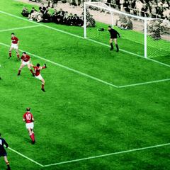 Marcelino marca el gol más renombrado (1964)