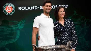 Djokovic y Muguruza, los dos campeones. 
 
 
 
 
 Roland Garros 2017 French Tennis Open begins May 22 to June 11, 2017.  / AFP PHOTO / CHRISTOPHE SIMON