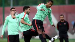 Portugal train with full focus on Kazan semi-final