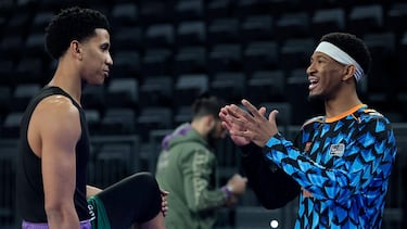 Kameron Taylor con Tyson Pérez.