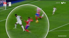 ¿Ceballos expulsado? ¿Fue penalti de Tchouameni?: las polémicas que deja el derbi