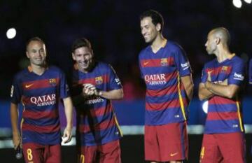 Los capitanes Andrés Iniesta, Lionel Messi, Sergio Busquets y Javier Mascherano.