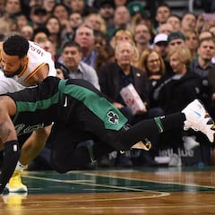 Máxima preocupación: la rodilla de Kyrie Irving no mejora
