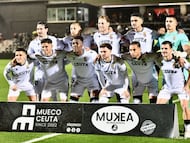 El once del Ceuta ante la Cultural.