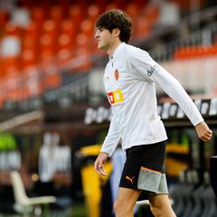 Guerra, López y Pérez crecen en el mercado