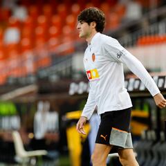 Javi quiere dar Guerra en Valencia “todos los años que pueda”