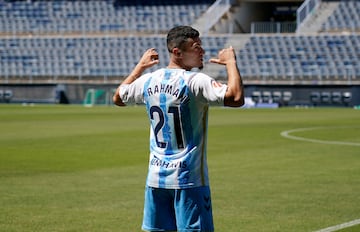 Yanis Rahmani, en su presentación como nuevo jugador del Málaga