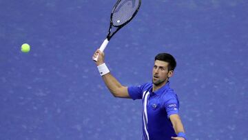 Djokovic recupera la sonrisa