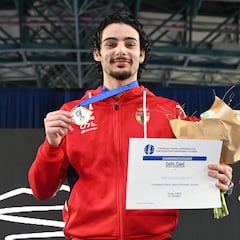 Santiago Madrigal, bronce en los Europeos Júnior de esgrima
