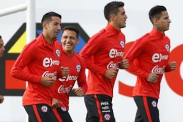 Alexis se sumó a los trabajos de la Roja