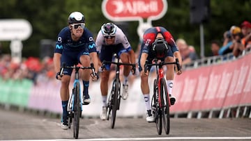 Movistar Teams Gonzalo Serrano crosses the line ahead of INEOS Grenadiers Thomas Pidcock to win stage four of the AJ Bell Tour of Britain from Redcar to Duncombe Park, Helmsley. Picture date: Wednesday September 7, 2022. (Photo by Simon Marper/PA Images via Getty Images)