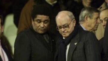 Eusebio y Di Stéfano, juntos en 2001.