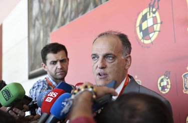 Tebas and Rubiales, agreeing to disagree