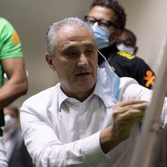 Tite comienza su primer laboratorio de camino a Qatar