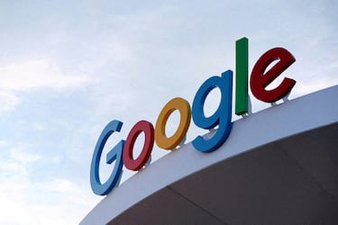 Rusia multa a Google con veinte quintillones de dólares, más que todo el dinero que hay en el mundo