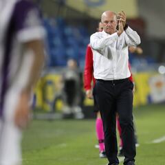 Pepe Mel se pone a 100