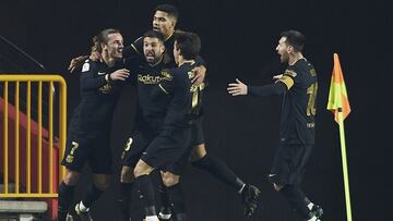 GRANADA, SPAIN - FEBRUARY 03: Jordi Alba of FC Barcelona celebrates after scoring his team's second goal during the Copa del Rey Quarter-Final match between Granada CF and FC Barcelona at Estadio Nuevo Los Carmenes on February 03, 2021 in Granada, Sp