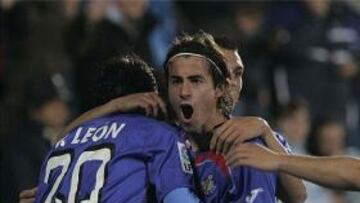 El Getafe sueña con Europa a costa de un Málaga que huele a Segunda