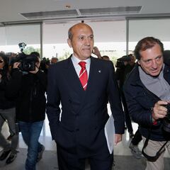 Del Nido y las obras del Sevilla: “Pepe Gotera y Otilio, chapuzas a domicilio”