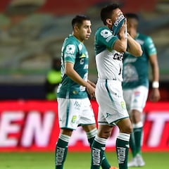 León: Ángel Mena sale lesionado de la final ante Pumas