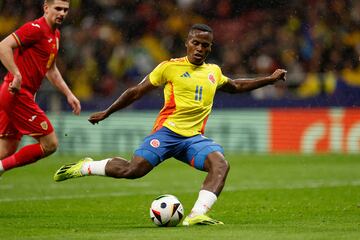 El extremo anotó su primer gol con la Selección frente a Rumania en el Civitas Metropolitano.