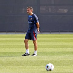 Xavi, a romper su ‘extraño’ maleficio en Europa