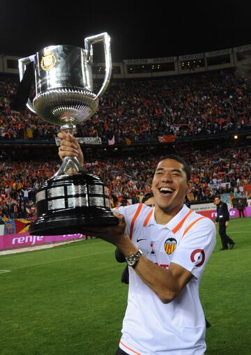 Valencia (2008-2012) | Sevilla (2012-2014)