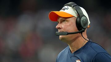 LAS VEGAS, NEVADA - OCTOBER 02: Head coach Nathaniel Hackett of the Denver Broncos looks on in the fourth quarter against the Las Vegas Raiders at Allegiant Stadium on October 02, 2022 in Las Vegas, Nevada.   Jeff Bottari/Getty Images/AFP