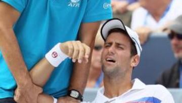 Djokovic es humano y se retira lesionado