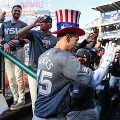 Joey Meneses, el cuarto bate con el salario mínimo de la MLB