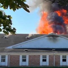 Tiroteo en una iglesia de Michigan deja múltiples heridos y provoca un incendio: esto se sabe