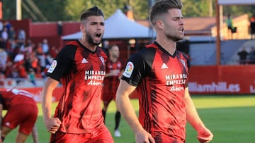 Barco hace de héroe para dar el primer triunfo del Mirandés