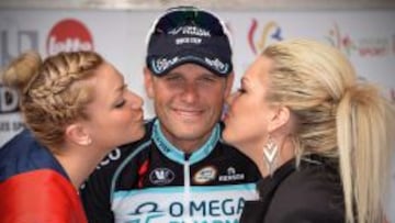 Petacchi, tras ganar el GP Pino Cerami en 2014, su última victoria.