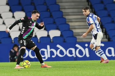 Aprobados y suspensos del Málaga: polémica por dos penaltis no señalados