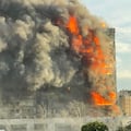 ¿Dónde está el edificio que ha ardido en el incendio de Valencia y cuántas plantas tiene?