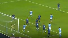 La impresionante atajada de Arias ante 'Canchita' Gonzales