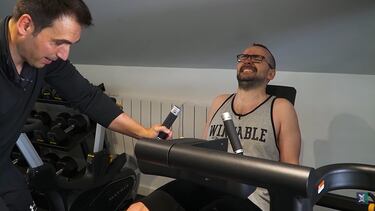 Xokas empieza su cambio físico y se lesiona en el primer entrenamiento