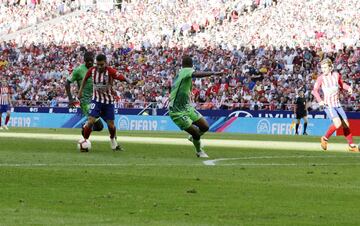 Correa marca el 1-0.