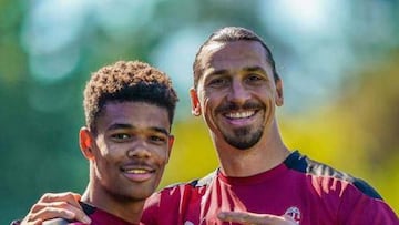 Emil Roback con Zlatan Ibrahimovic