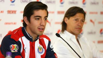Rodolfo Pizarro no será el “salvador” de Chivas