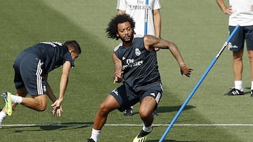 Marcelo fue el único titular que entrenó con los suplentes